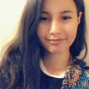 Meet your Posher, Mayra